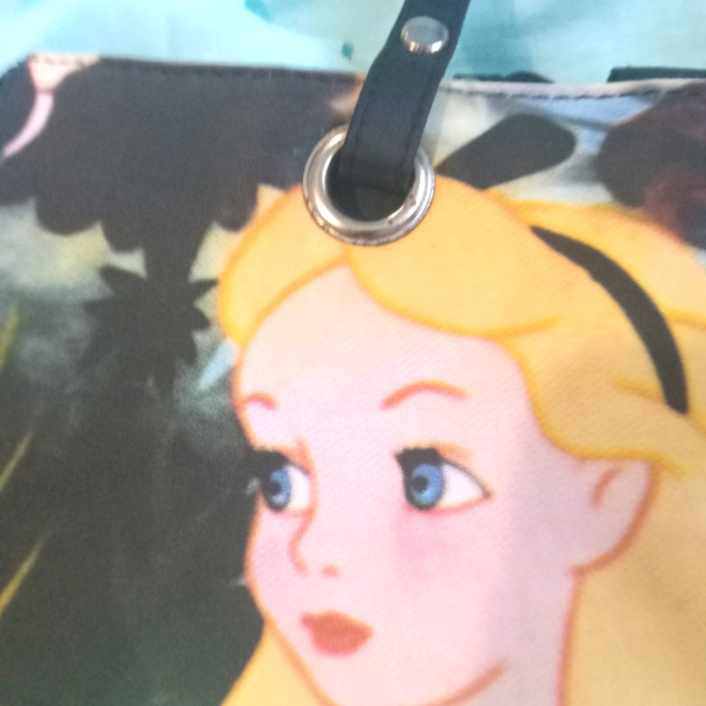 🖤💛♥️💙 NWOT Disney Womens Girls Alice in Wonderland Purse Bag Floral Graphic - Picture 4 of 6